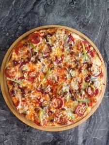 Special Pizza | 300,00