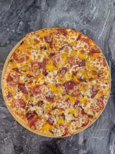 Special Cheddar Pizza (Büyük Boy) | 440,00